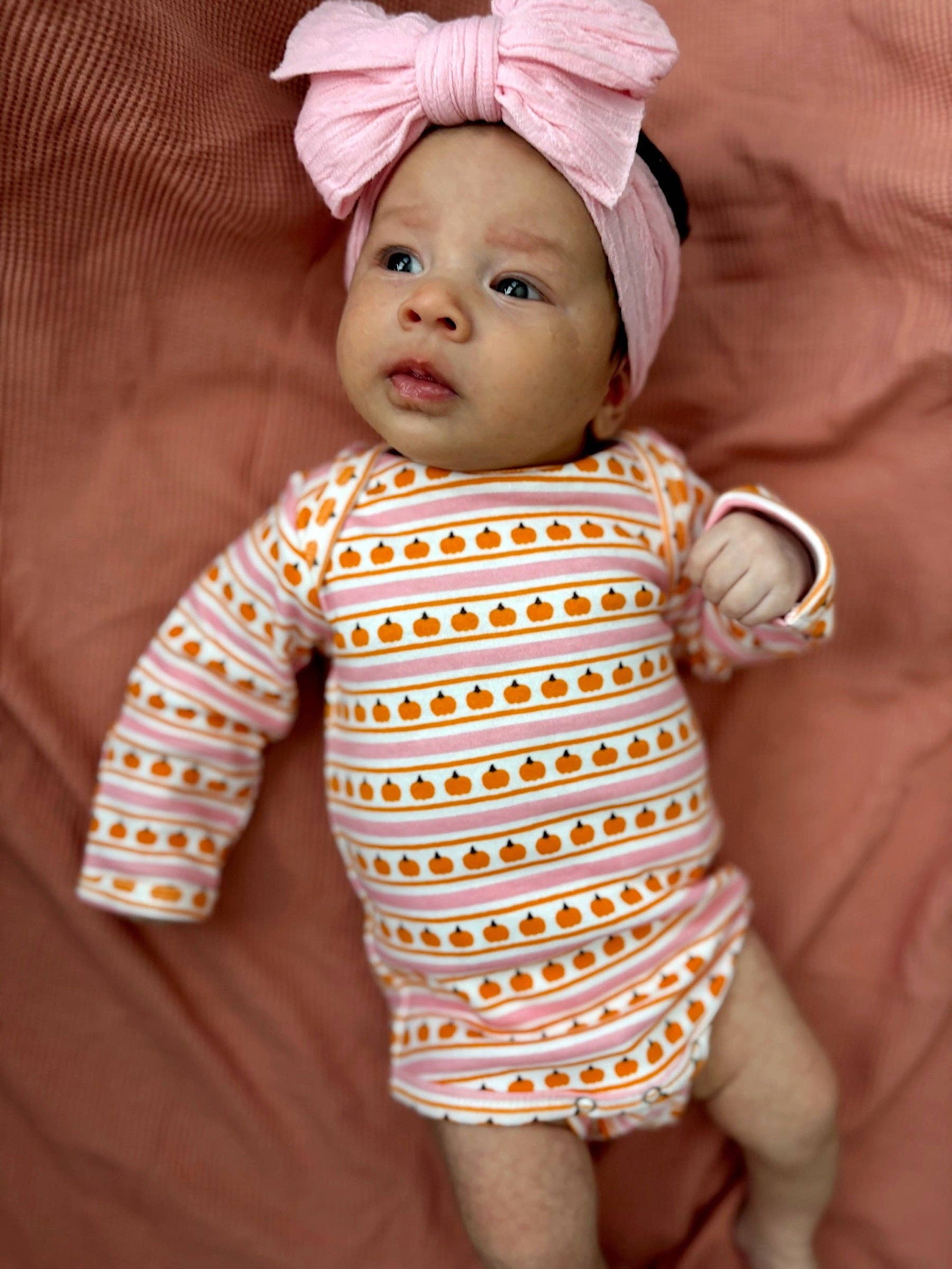 Pumpkin Stripe Pink / Organic Long Sleeve Bodysuit